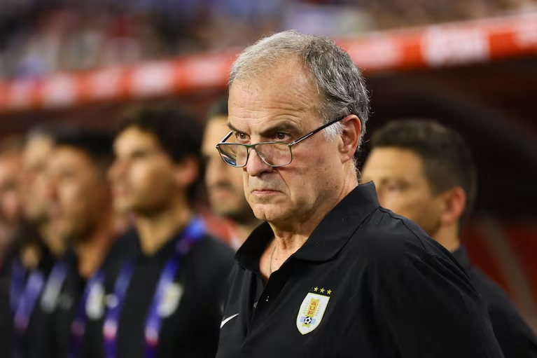 Bielsa, del «no vi el partido de la Selección Argentina» a su chapa de candidato