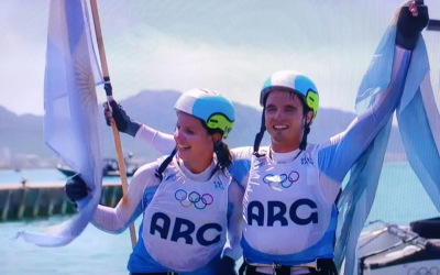 Mateo Majdalani y Eugenia Bosco ganaron la medalla plateada para Argentina en la vela de los Juegos Olímpicos 2024