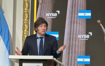 Milei tocó la campana y habló ante inversores en Wall Street: “Vamos a liberar el cepo cuando la tasa de inflación sea cero”