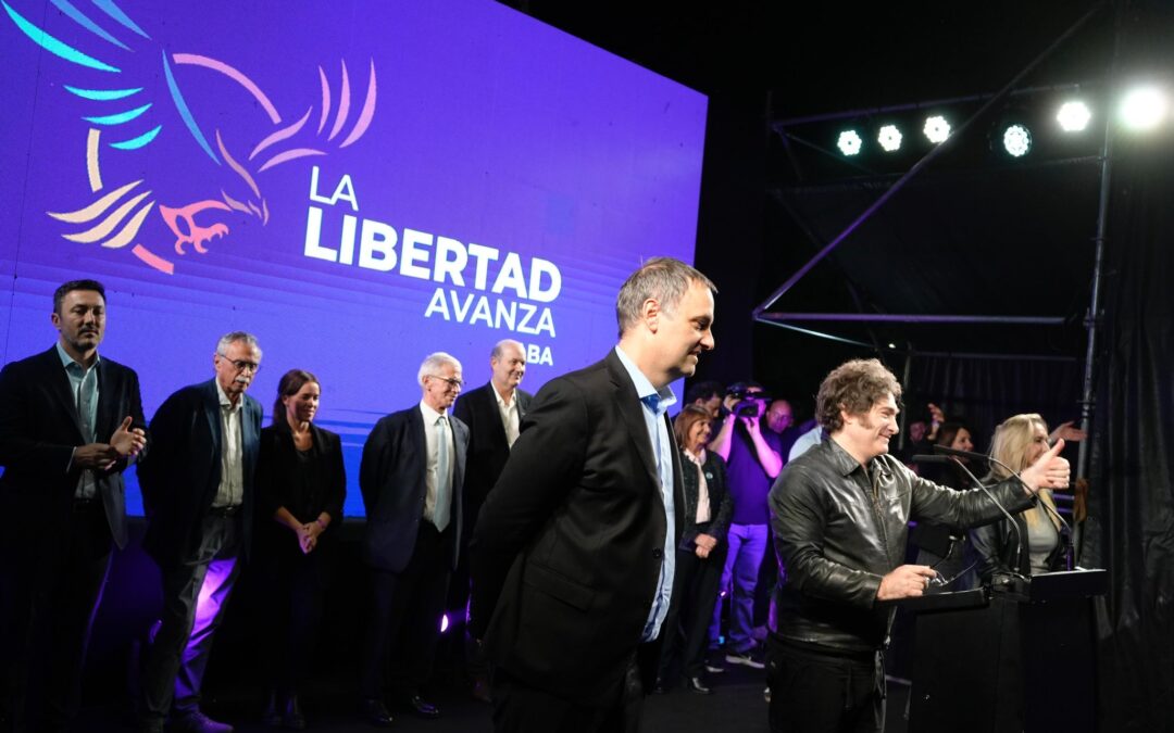 Batacazo libertario en la Ciudad: Adorni gana y desplaza al PRO al tercer puesto