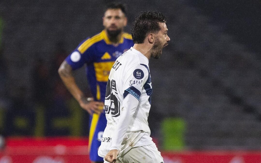 En un partidazo, Vélez le ganó 4-3 a Boca y es finalista de la Copa Argentina