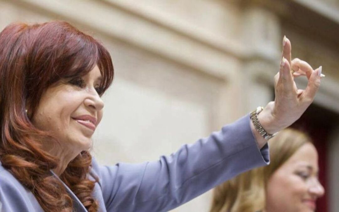 Cristina Kirchner, denunciada por cobrar un beneficio que no le correspondía en su jubilación