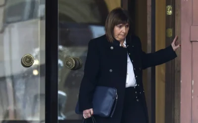 Patricia prepara un partido nacional con Valdés por si rompe con Milei